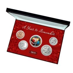 Deals 👍 2021 Year To Remember Santa Coin Box Set by American Coin Treasures 🎁